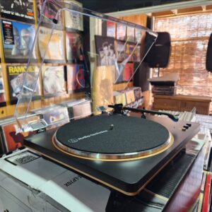 Bandeja Giradiscos Audio-Technica AT-LP70X