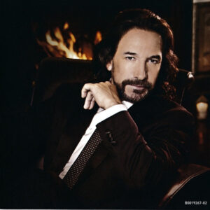 Marco Antonio Solís - Gracias por Estar Aquí